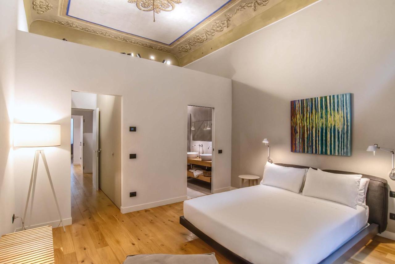 The Charm Of Santa Croce Apartment Florence Exterior photo